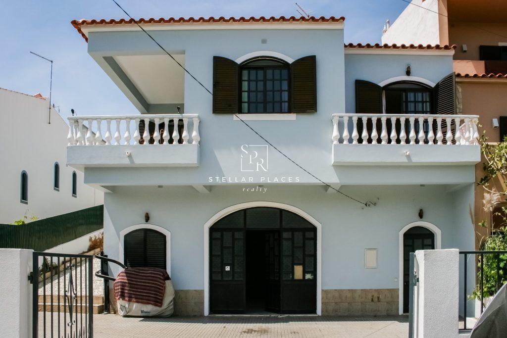 DETACHED 3-BEDROOM HOUSE FOR A COMFORTABLE AND INCLUSIVE LIFE IN SÃO BARTOLOMEU DE MESSINES