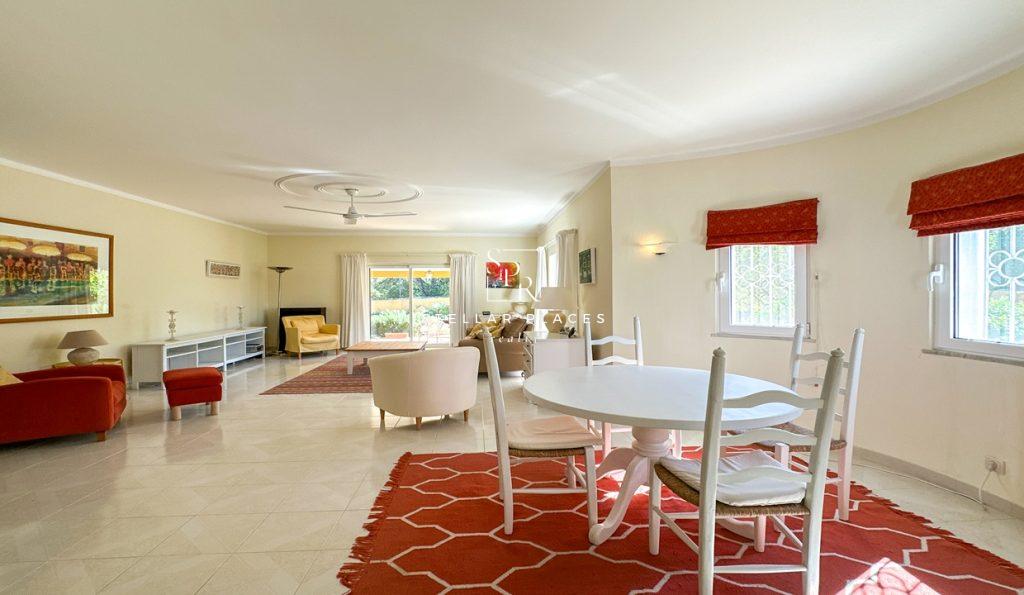 SINGLE STOREY 4 BEDROOM VILLA LOULE